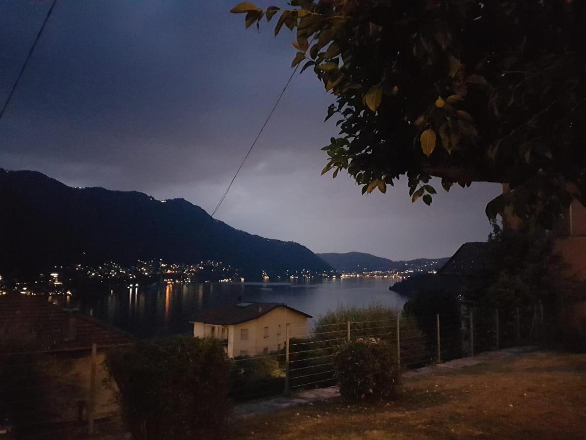 Flora Apartman Moltrasio Kültér fotó