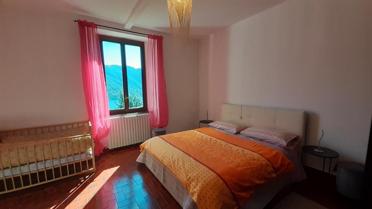 Flora Apartman Moltrasio Kültér fotó